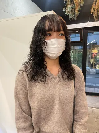 ミディアム カラー パーマ ヘアアレンジ satsuki 暖色・ブラウンカラーのヘアスタイル