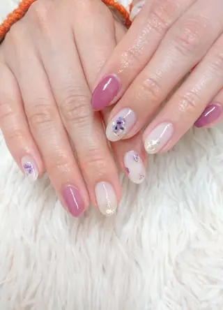 ネイル 會田 瑠衣のネイルデザイン