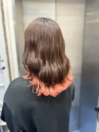 セミロング white.梅田所属・White梅田  ／ COCOのヘアスタイル