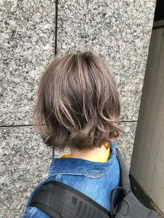ショート カラー ere hair salonのヘアスタイル