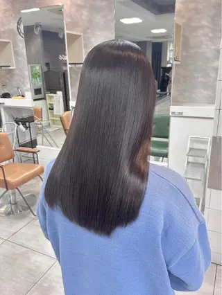 セミロング 縮毛矯正✖髪質改善 仁木伸明のヘアスタイル