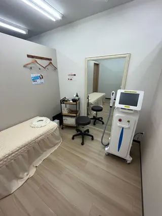 SELFMADE 高崎店の眉毛・アイブロウイメージ