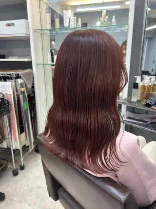 セミロング カラー hair atelier OZ桑野店所属・阿佐見 若菜のヘアスタイル