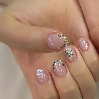 ネイル アトリエ　ミモザ所属・いまむら あかりのネイルデザイン