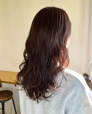 ロング カラー 森田翔斗 顔周りレイヤーのヘアスタイル