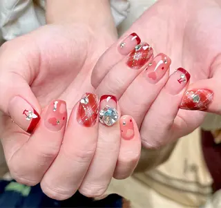 ネイル Miouミオン ネイルサロンのネイルデザイン