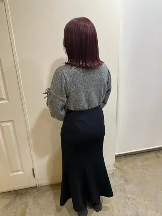 ミディアム カラー MIOベージュカラー 柔らかいカラーのヘアスタイル