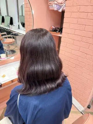 カラー 🇰🇷韓国風ハイ トーンKANA🖤のヘアスタイル