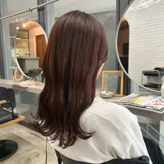 セミロング カラー やすだ しおりのその他イメージ