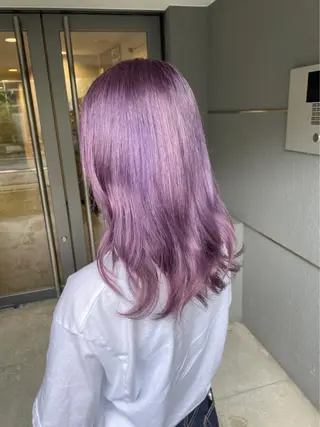 セミロング カラー メンズ🌈パーマ💎 MIYUのヘアスタイル