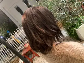 ミディアム カラー 今村 愛美のヘアスタイル