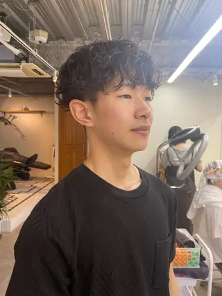 パーマ メンズ シャドウパーマ/ 波巻パーマYu-Kiのヘアスタイル