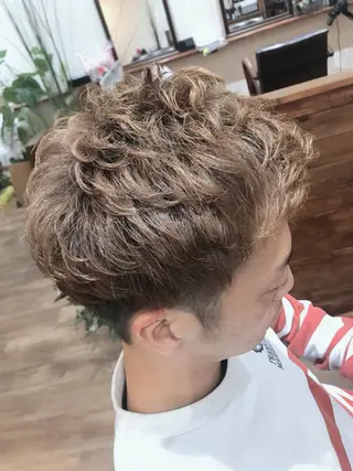 ショート パーマ メンズ Rug Relief所属・Rug Relief 吉田のヘアスタイル
