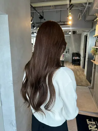 ロング カラー 心斎橋ヘアカラー ブリーチmarinaのヘアスタイル