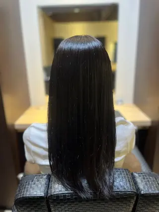 ロング カラー 岩下 陽万里のヘアスタイル