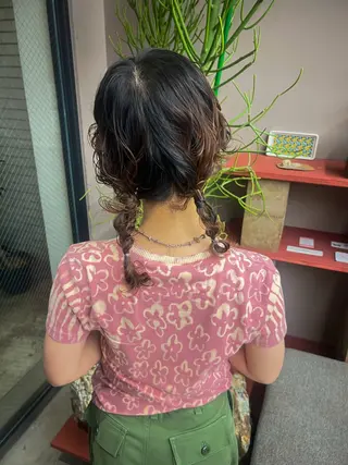 セミロング ヘアアレンジ にこ /中目黒カラーモデルのヘアスタイル