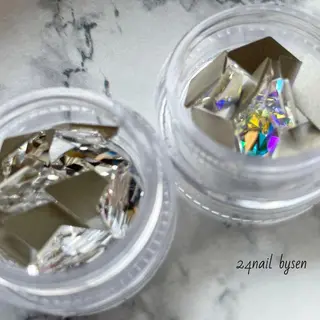 ネイル Atelier by 24nail/Ayaのネイルデザイン