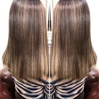 セミロング カラー famille所属・famille ファミーユのヘアスタイル