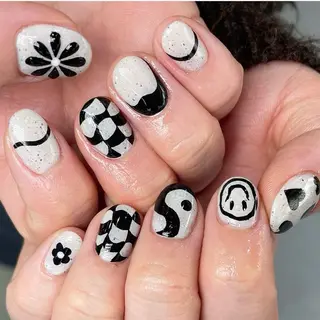 ネイル M Nails Bar at blühen village所属・M Nails Barのネイルデザイン