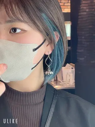 カラー ショート 顔周りレイヤー/マオのヘアスタイル