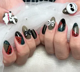 ネイル ToliyDeliy akemiのネイルデザイン