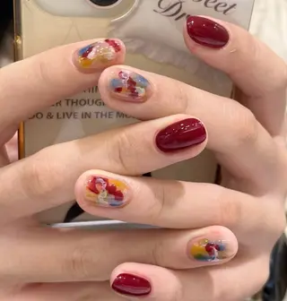 ネイル 高木 維麗絲のネイルデザイン