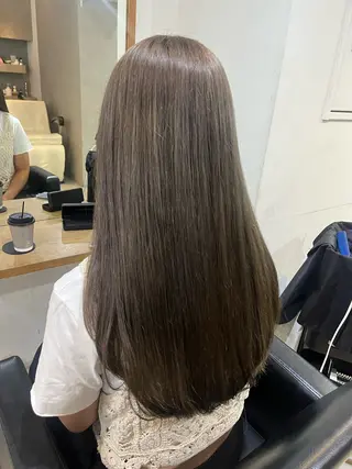 セミロング カラー ✨🎨ブリーチなし 透明感カラー✨美友のヘアスタイル