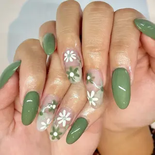ネイル M Nails Bar at blühen village所属・M Nails Barのネイルデザイン