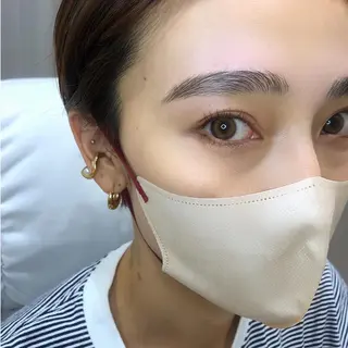 アイブロウ 眉毛　まつ毛パーマ suu梅田のエステ・リラクイメージ