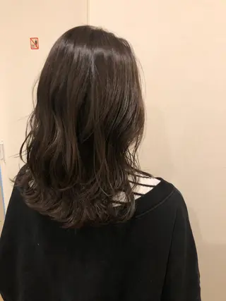 ミディアム 🦩レイヤー|透明感 カラー🦩makoのヘアスタイル
