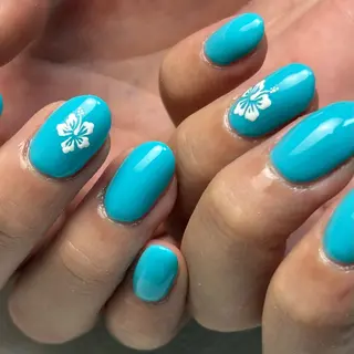 ネイル Li'a Bloom所属・🦋🤍 madoka🤍のネイルデザイン