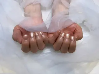 ネイル ネイルクイック青葉台店所属・橋本 麻衣のネイルデザイン