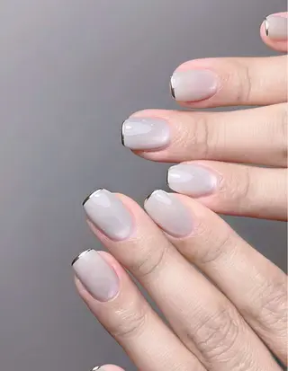 ネイル 小 雨のネイルデザイン