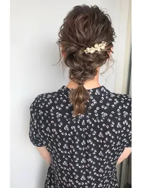 セミロング ヘアアレンジ glad hairのヘアスタイル
