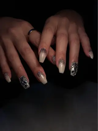 ネイル NILATE所属・渡邉 あいのネイルデザイン