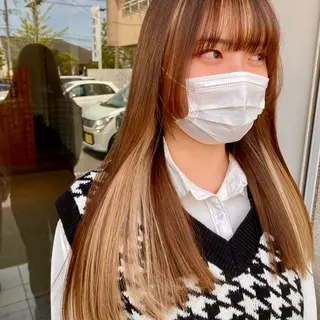 ロング カラー 惣木 菜穂のヘアスタイル