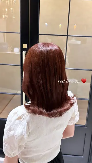 ミディアム カラー 𝒎𝒐𝒆🩰 名駅/ヘアメ/暖色♡のヘアスタイル