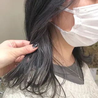 セミロング カラー 古屋 花織のヘアスタイル