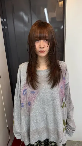 セミロング 韓国レイヤー/ ハッシュカット　春道のヘアスタイル