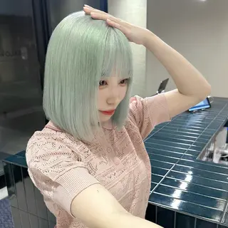 ショート カラー SALOWIN三軒茶屋店所属・💎履歴修正の神様/ ペールカラー💎のヘアスタイル