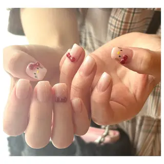 ネイル Elio所属・Elio 国泰寺のネイルデザイン