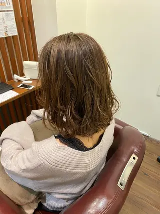 ミディアム カラー LandS barber &beauty所属・髪質改善特化 長澤友哉のヘアスタイル