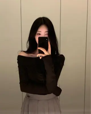 ロング カラー 韓国風暗髪ヘア🤍 🫧MIREIのヘアスタイル