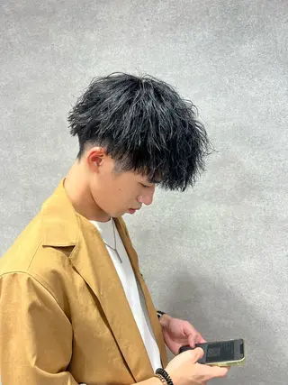 ショート カラー パーマ メンズ 🔥札幌No.1🥇 パーマ特化美容師🔥のヘアスタイル