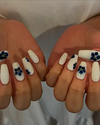 ネイル 文 /個性派ネイルのネイルデザイン