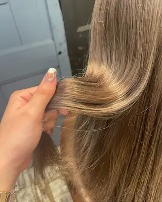 ロング 🍒桜井 優華🍒のヘアスタイル