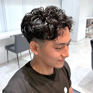 パーマ メンズ 艶髪/柔らかカラー /アレンジ🪞あまにのヘアスタイル