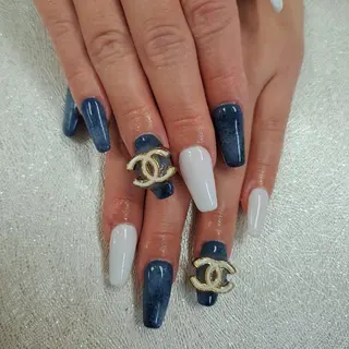 ネイル 河野ちえ (雑誌掲載サロン)のネイルデザイン