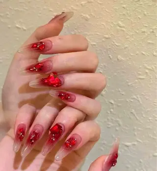 ネイル 山田 由奈のネイルデザイン