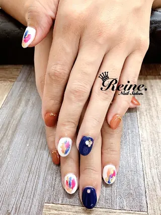 ネイル Nailsalon Reine所属・玉栄 伶奈のネイルデザイン